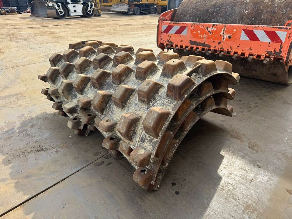 Hamm 3412 incl. Padfoot shields