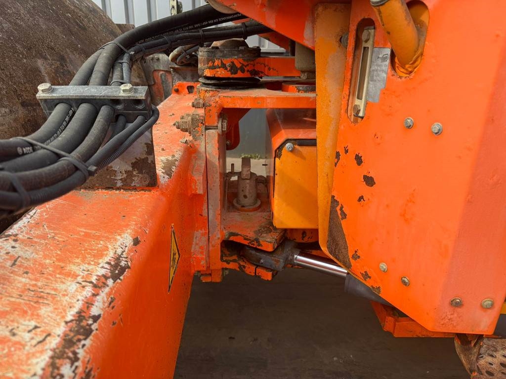 Hamm 3412 incl. Padfoot shields