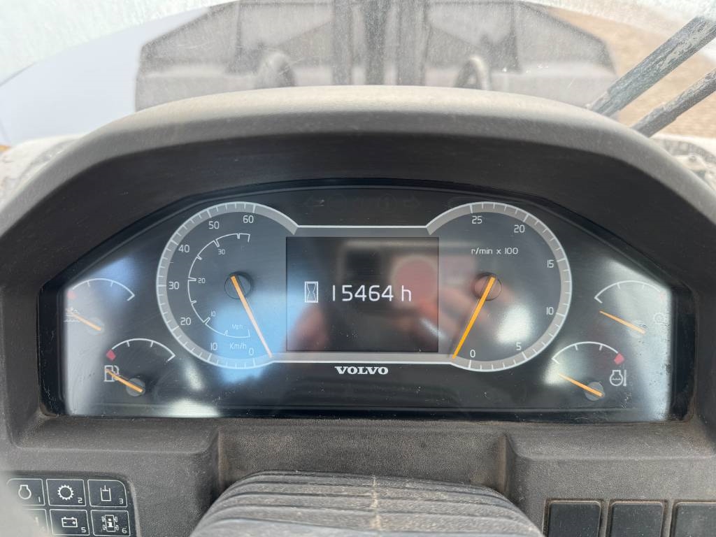 Volvo L220H - Dutch Machine / CDC Steering