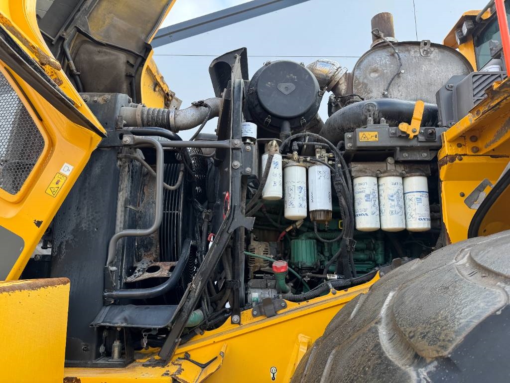 Volvo L220H - Dutch Machine / CDC Steering