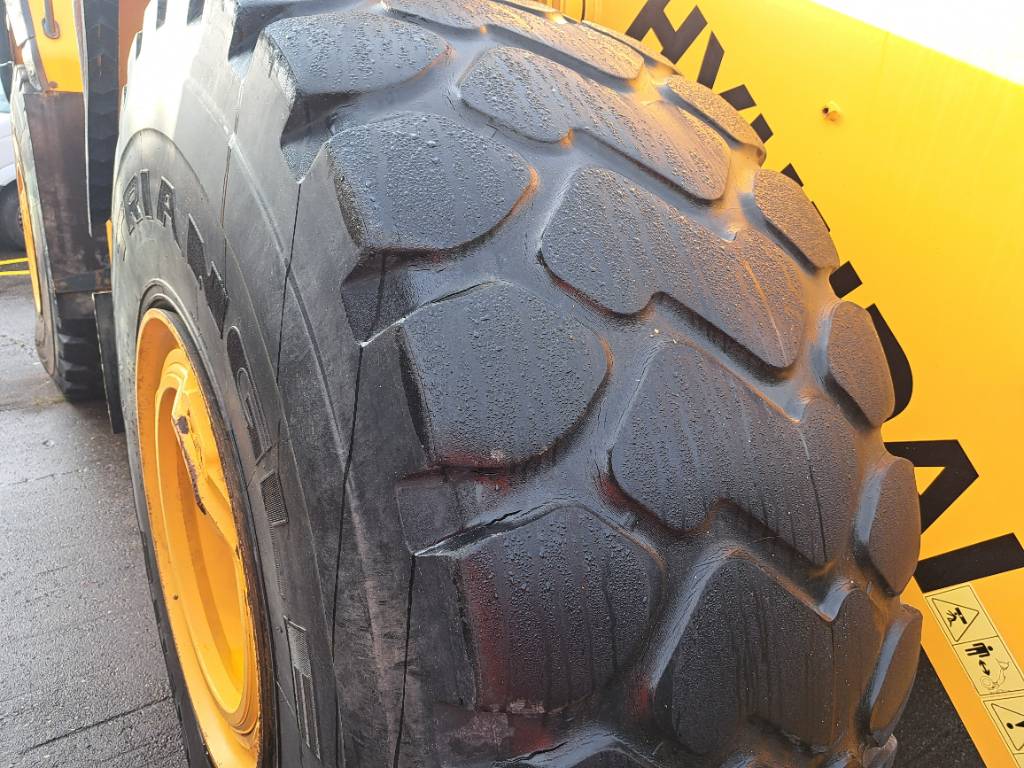 Hyundai HL980