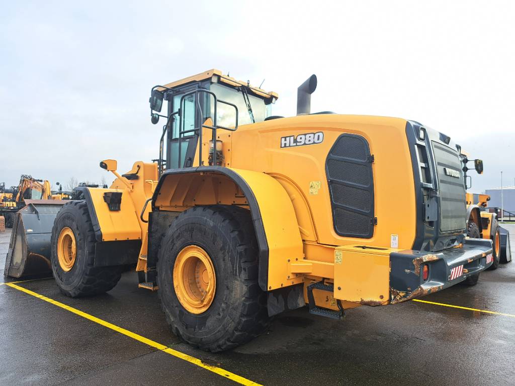 Hyundai HL980
