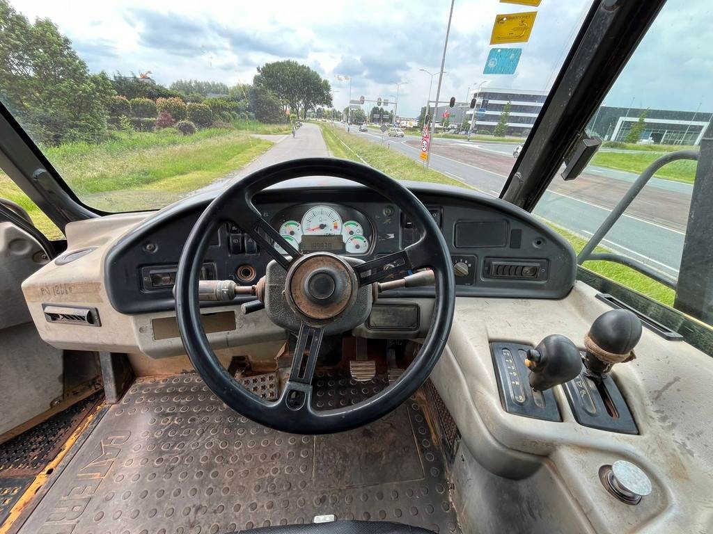 CAT 730