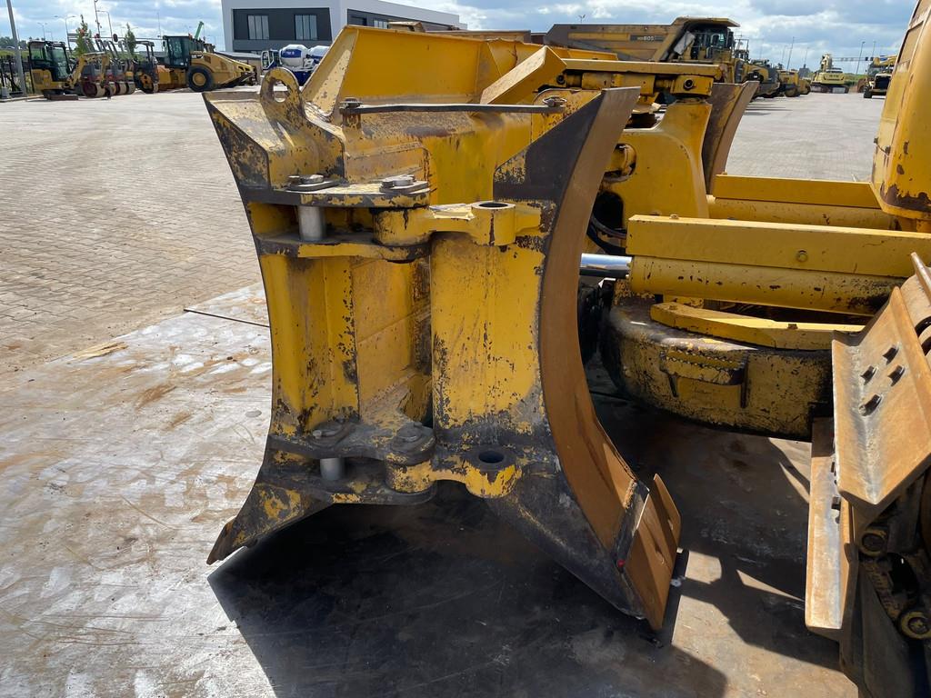 2017 Komatsu D61PXI-24-48897261