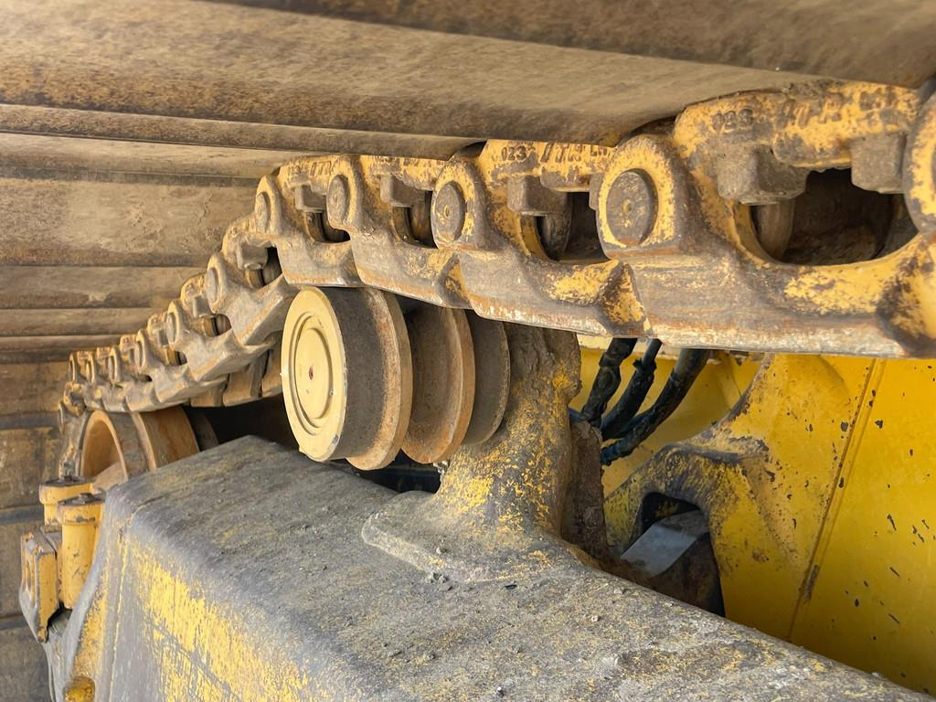 2017 Komatsu D61PXI-24-48897255