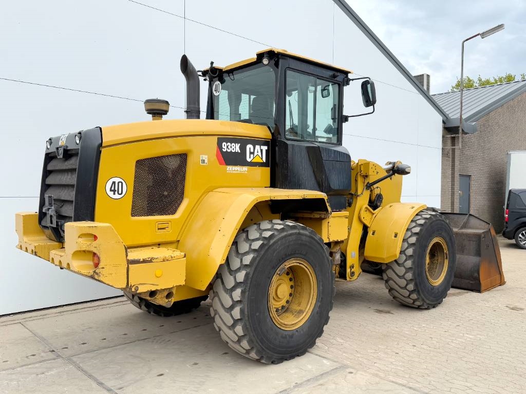 CAT 938K - German German / Backup Camera