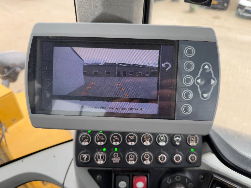 CAT 938K - German German / Backup Camera