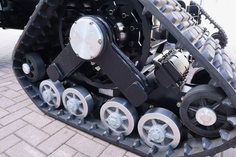 JLG 660SJ Quad Tracks Also Available For Rent, New, Di