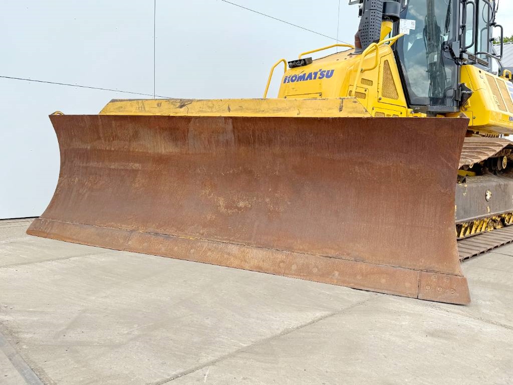 Komatsu D61PX-24 - Ripper Valve / Camera / Airco