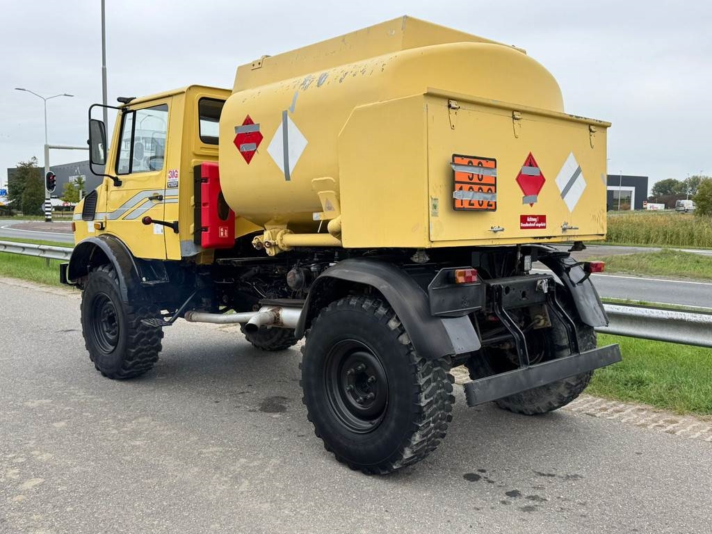 Mercedes-Benz Unimog 427/11 4x4