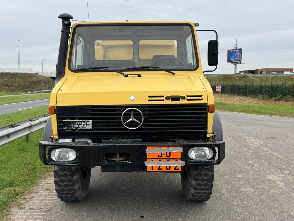Mercedes-Benz Unimog 427/11 4x4