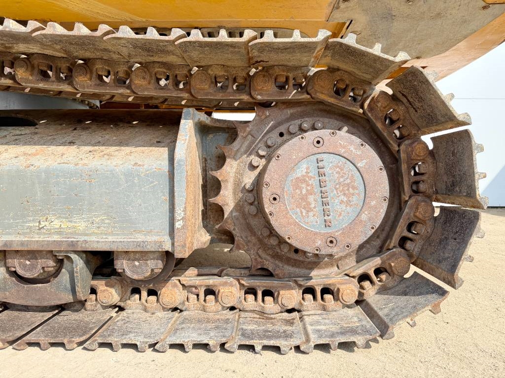 Liebherr R926LC - Oilquick / Triple Boom / German Machine