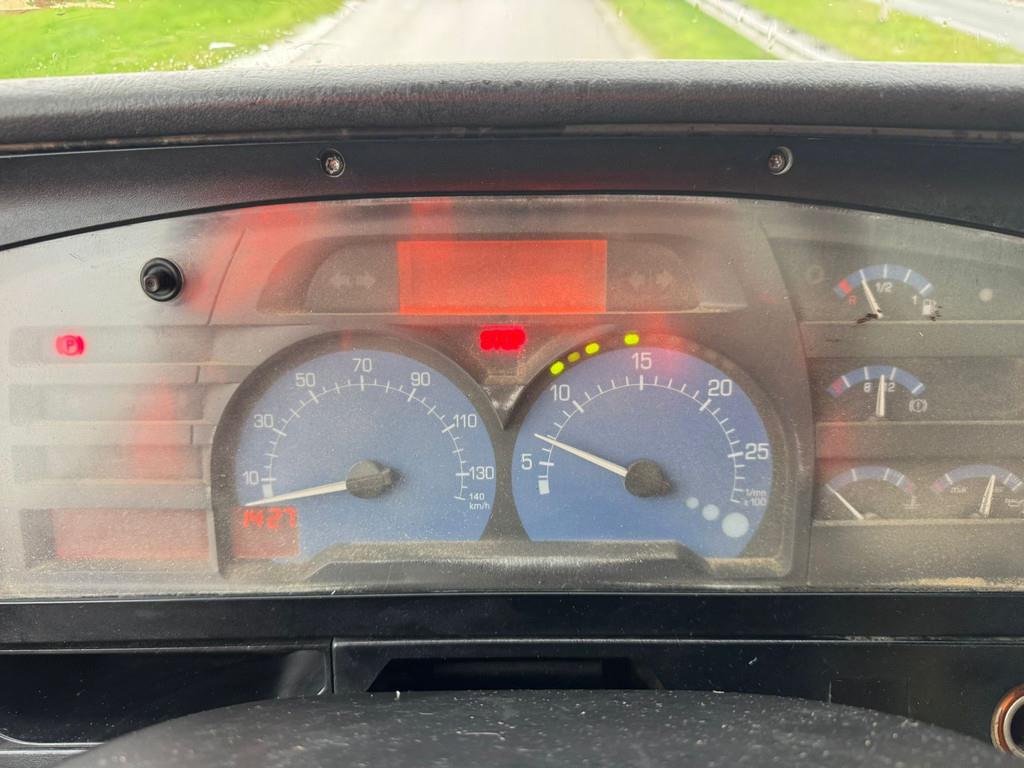 Renault Kerax 320.26 dCI 6x4 Kipper