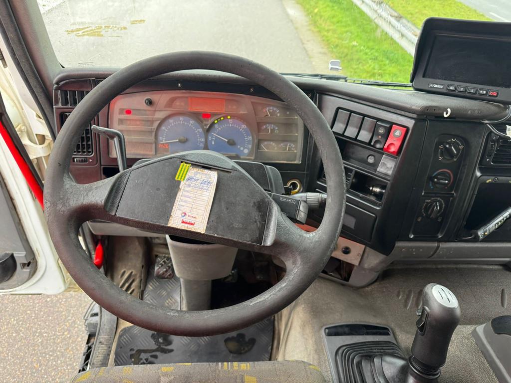 Renault Kerax 320.26 dCI 6x4 Kipper