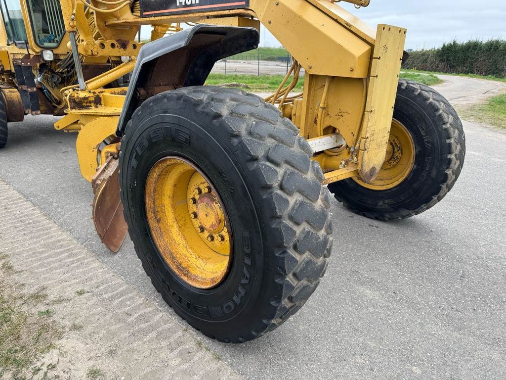 CAT 140H 3306 engine