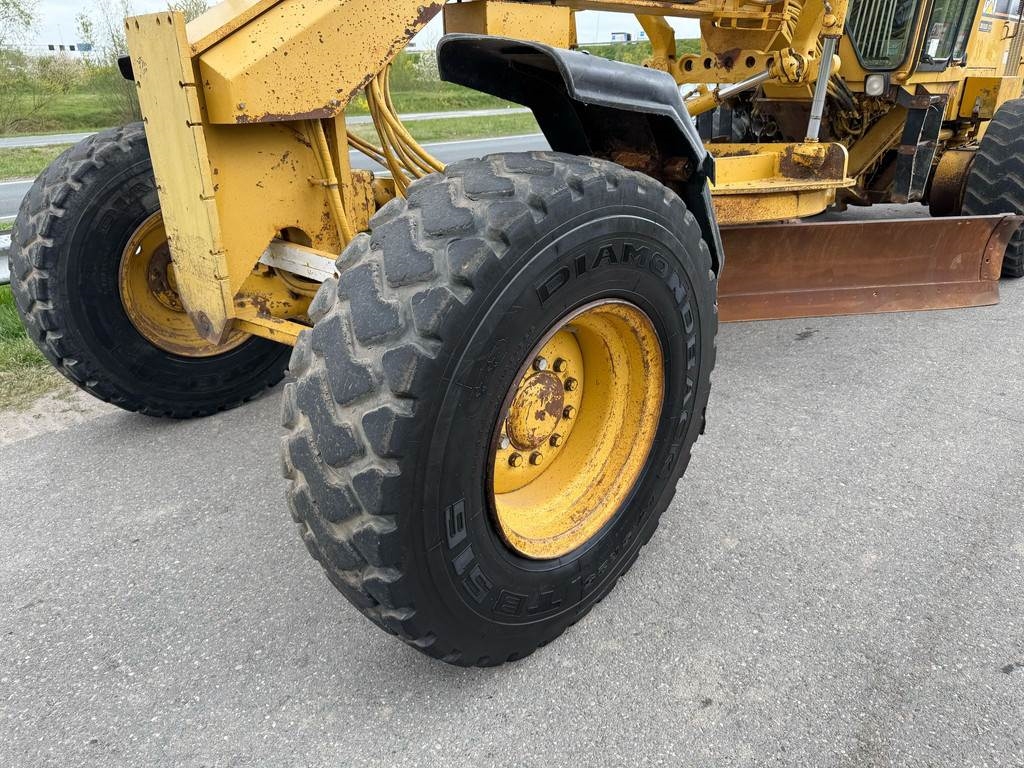CAT 140H 3306 engine