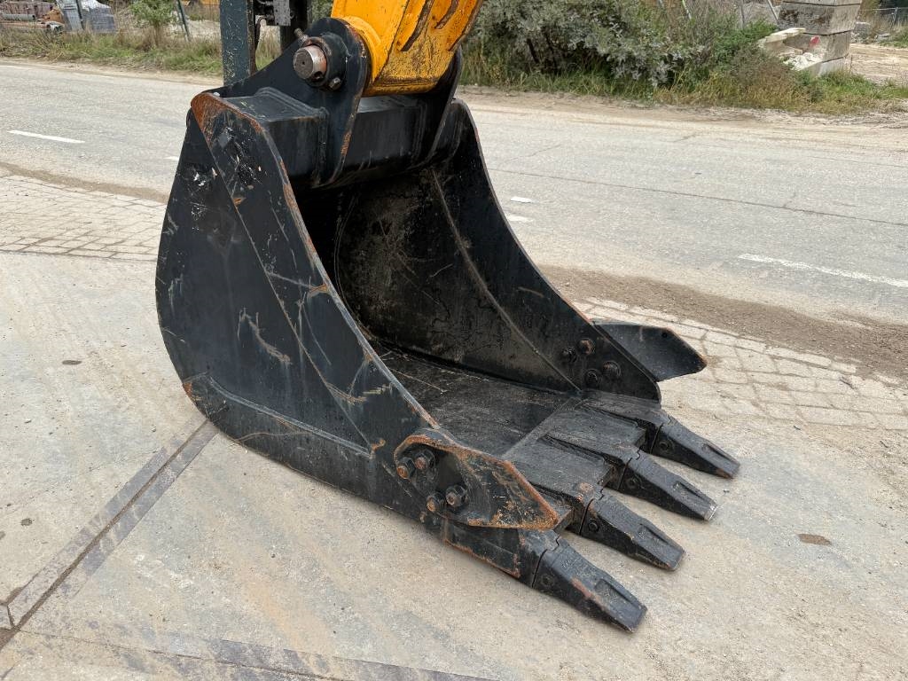 Hyundai HX300LR 18m Long Reach - 2 Units Available!