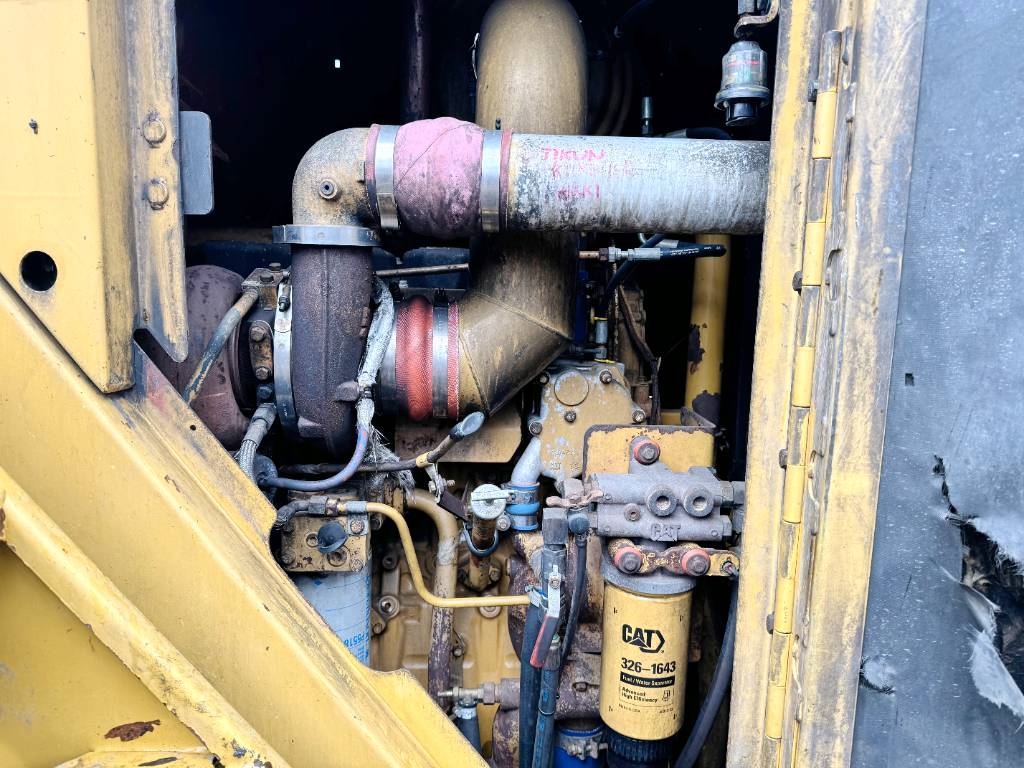 CAT 988H - Engine & Gearbox 7.500h Ago Rebuilt