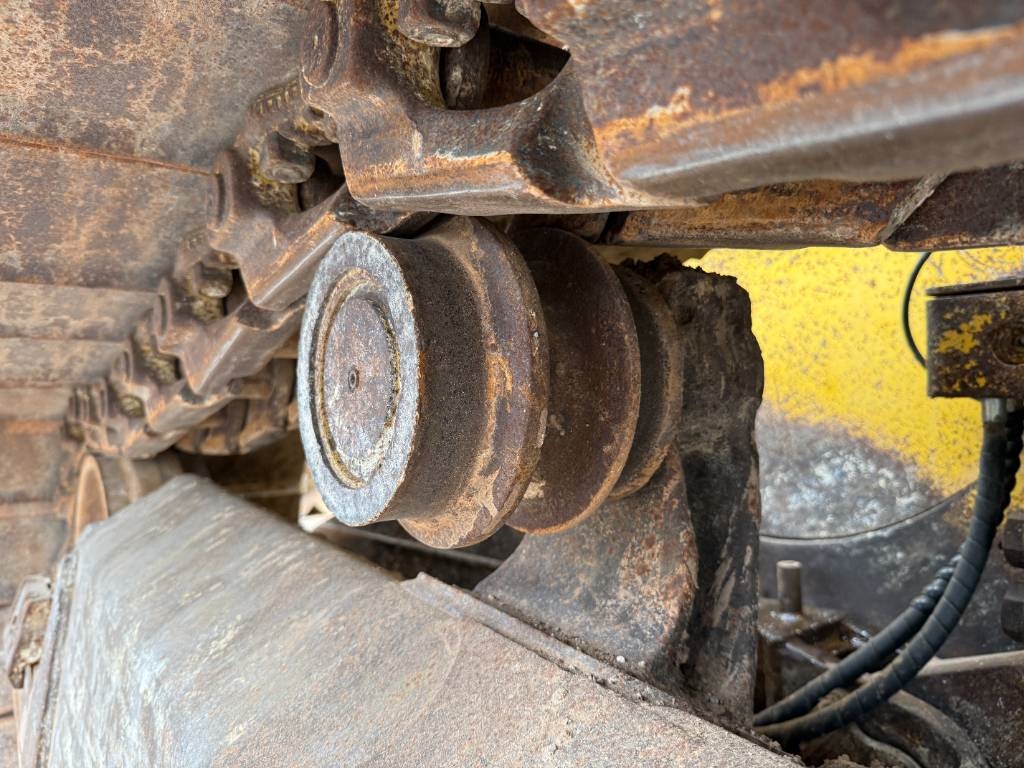 Komatsu D61PX15 - 6 Way + Folding Blade / CE + EPA / AC