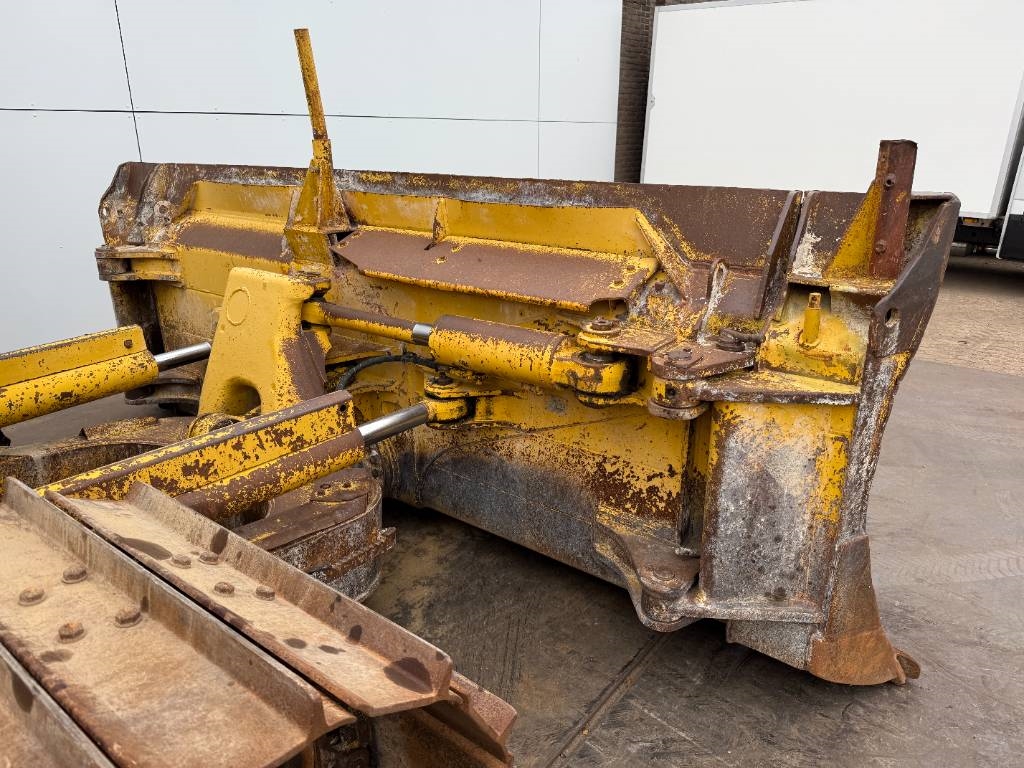 Komatsu D61PX15 - 6 Way + Folding Blade / CE + EPA / AC