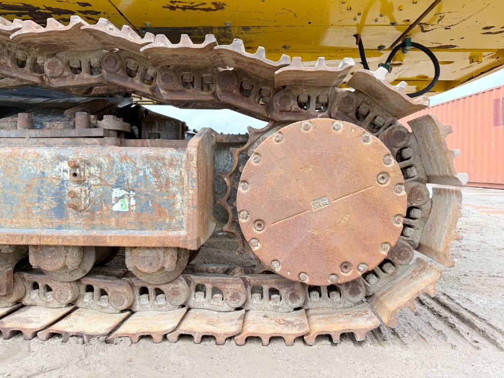 Komatsu PC490LC-10 UHD - 29m Demolition / Oilquick