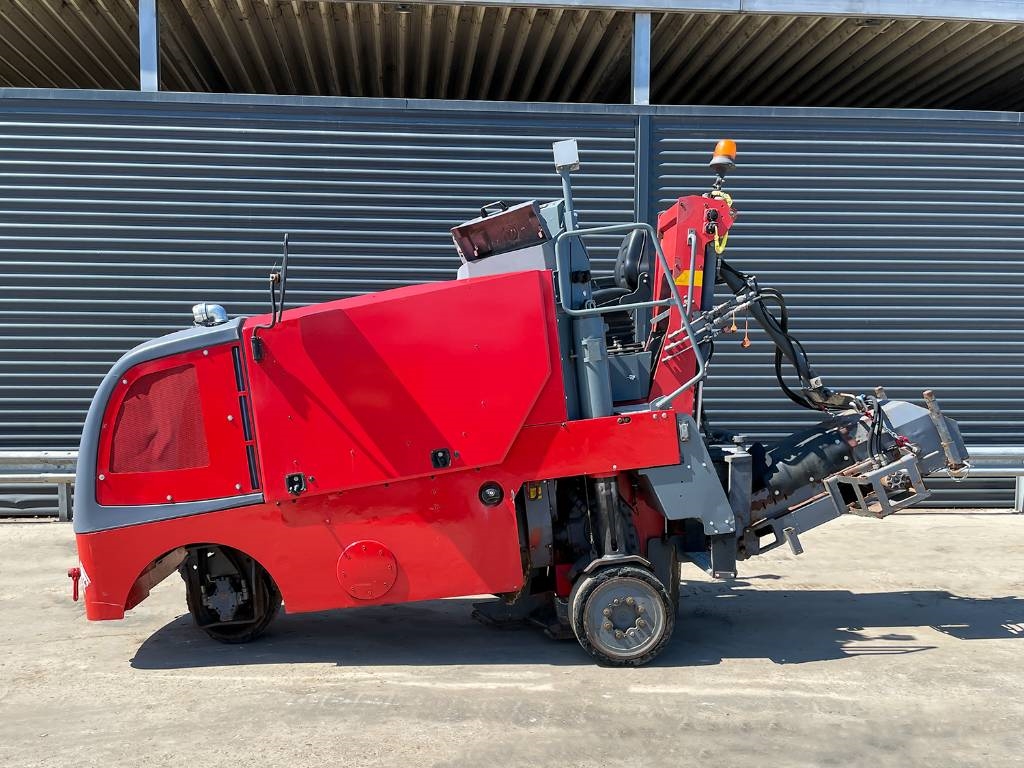 Wirtgen W 50 DC