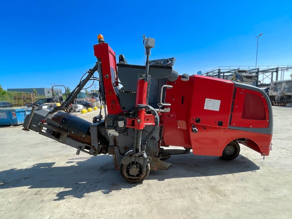 Wirtgen W 50 DC