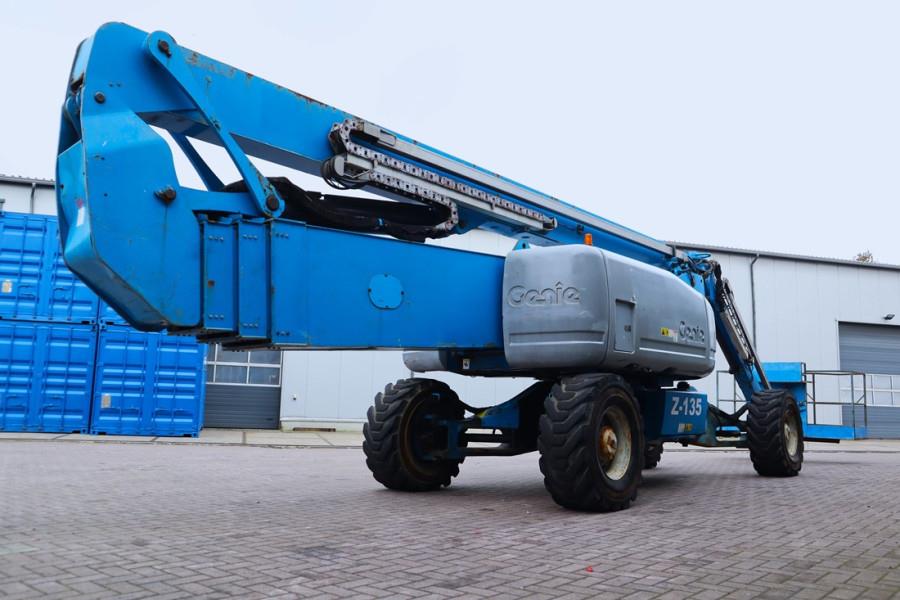 Genie Z135/70 Diesel, 4x4x4 Drive, 43m Lifting Height, 2