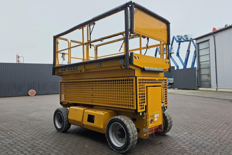 JLG 4069LE Electric, 14.2m Working Height, 360kg Capac