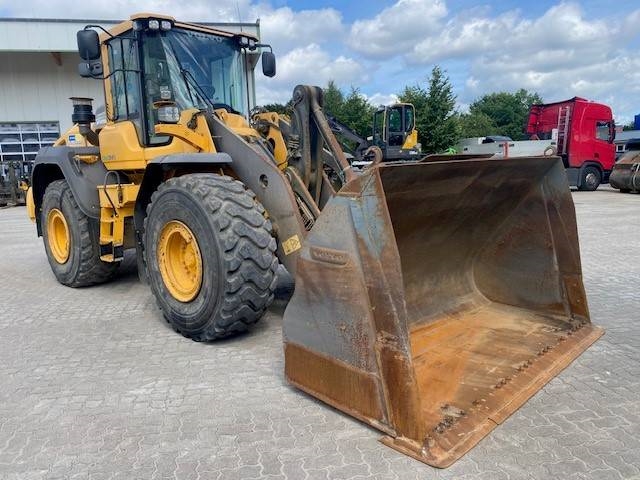 Volvo L 120 H (12005485)