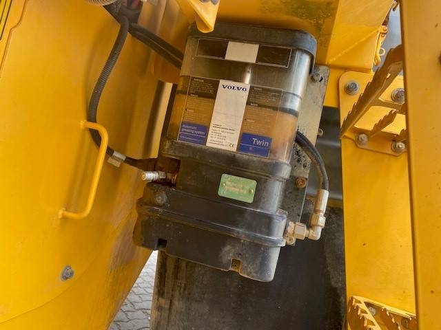 Volvo L 120 H (12005485)