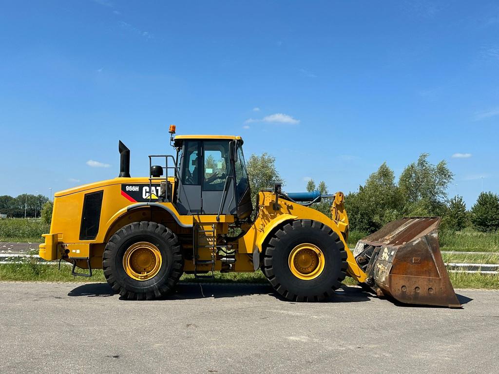 CAT 966H