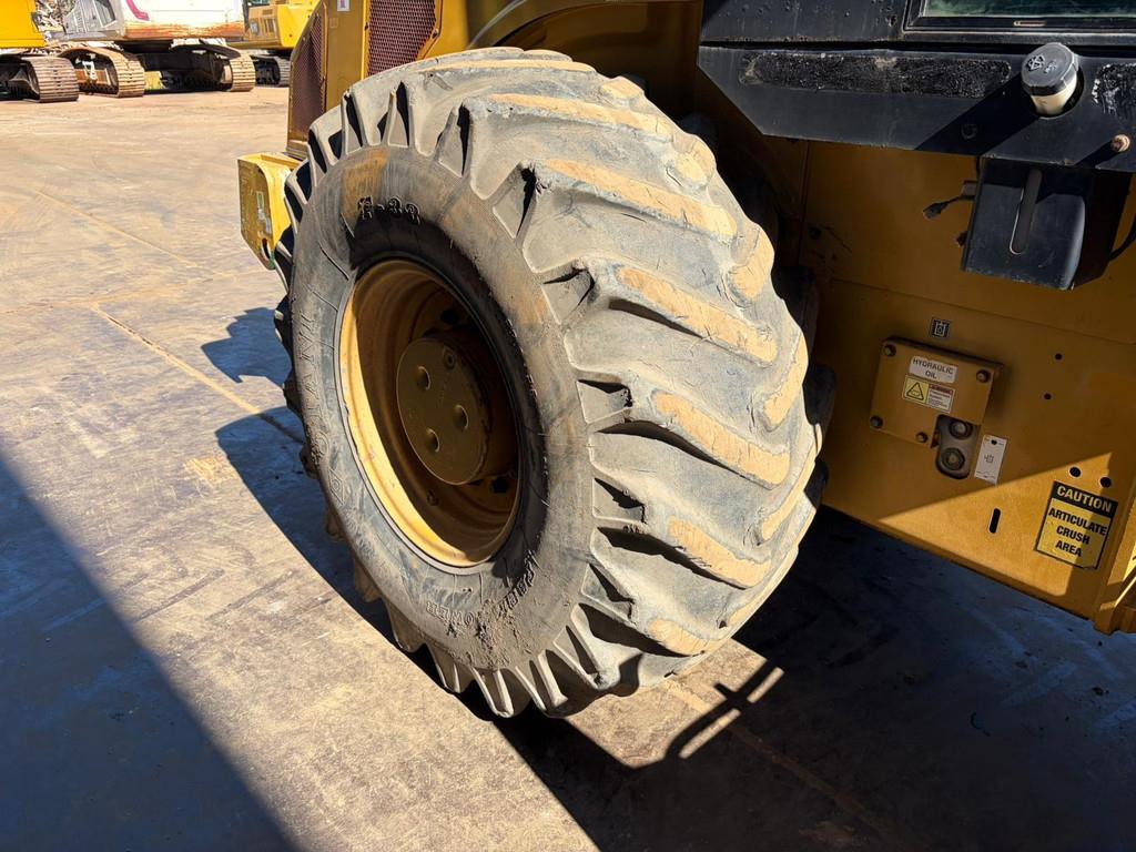 2011 Caterpillar CP76-47765889
