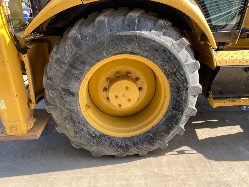 CAT 422 F TURBO