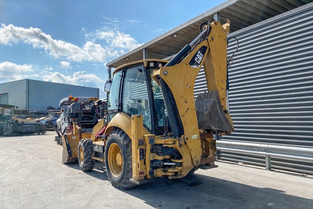CAT 422 F TURBO