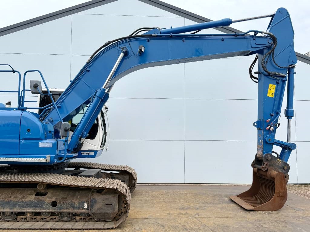 Hitachi ZX250LC-6 - Hammer Lines / Isuzu Engine