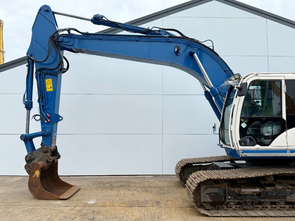 Hitachi ZX250LC-6 - Hammer Lines / Isuzu Engine