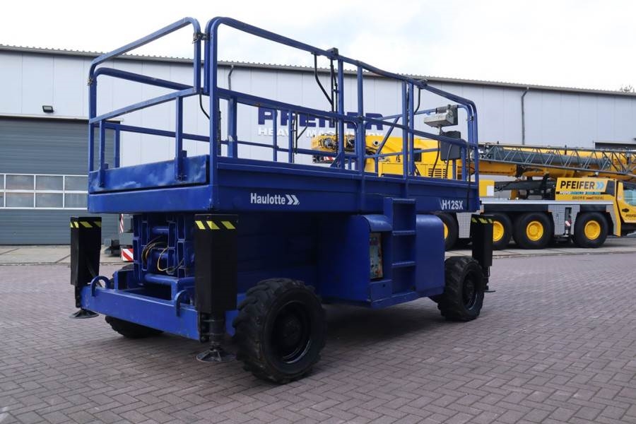 Haulotte H12SX Diesel, 4x4 Drive, 12m Working Height, 700kg
