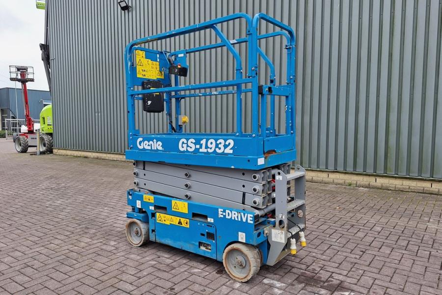 Genie GS1932 E-Drive Several In Stock, 8m Working Height