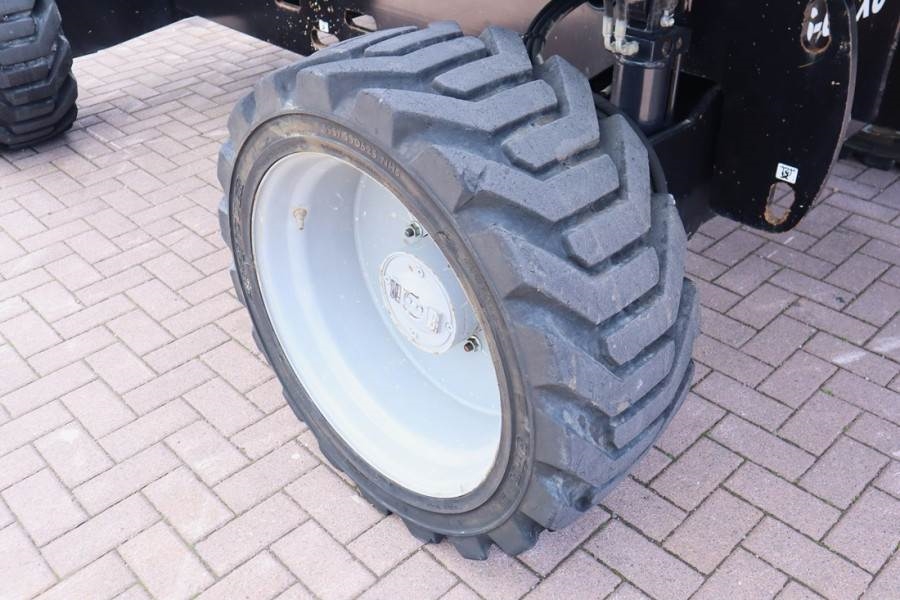 Genie S65XC Guarantee! Diesel, 4x4 Drive, 21.8m Working