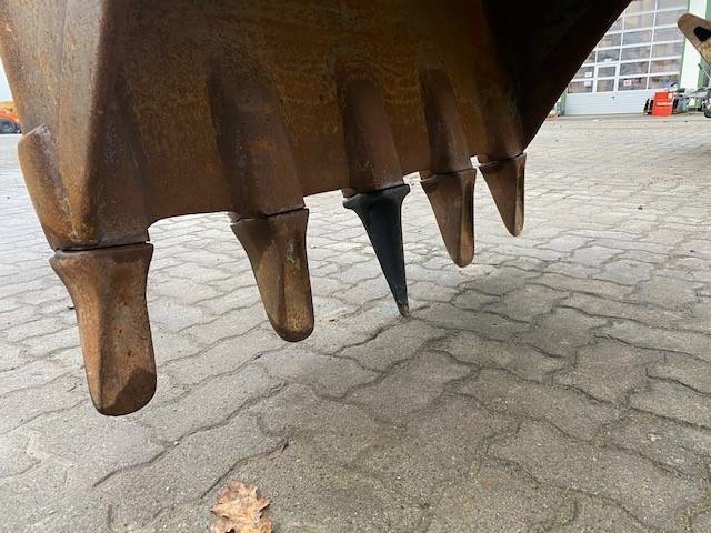 [Other] (12005219) 1.30 m Tieflöffel / bucket OQ 70/55