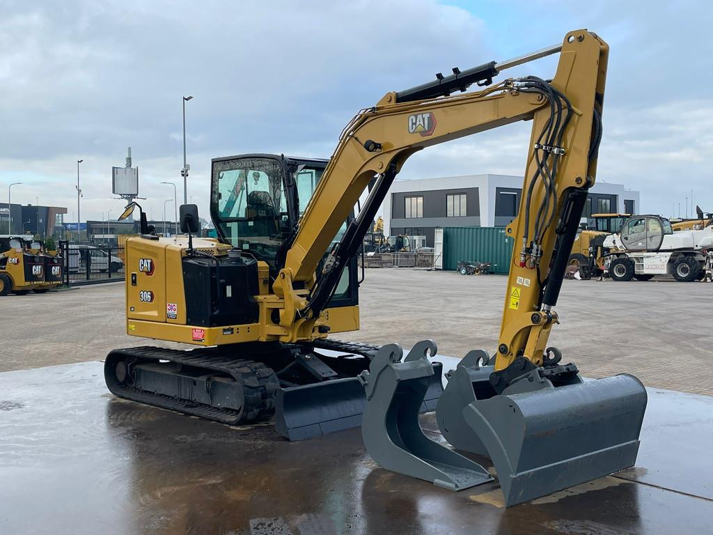 CAT 306CR