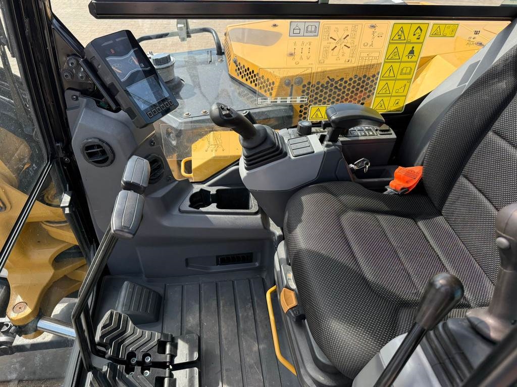 CAT 306CR