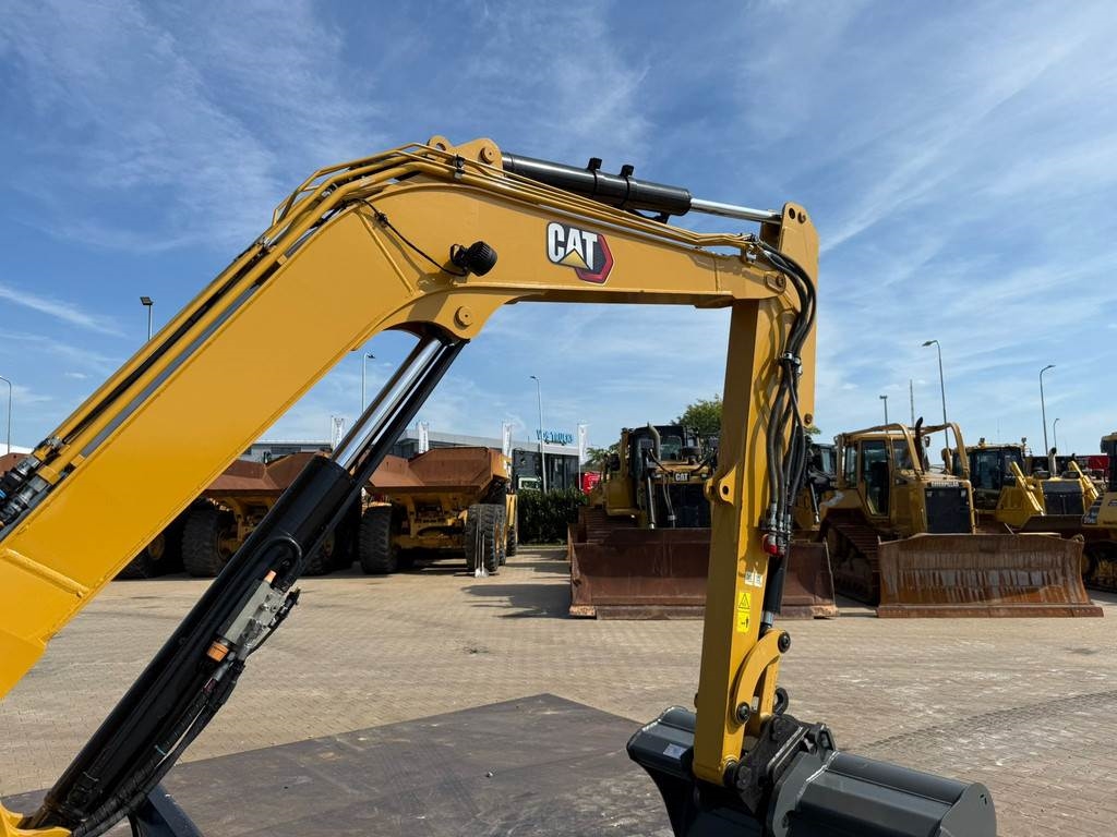 CAT 306CR