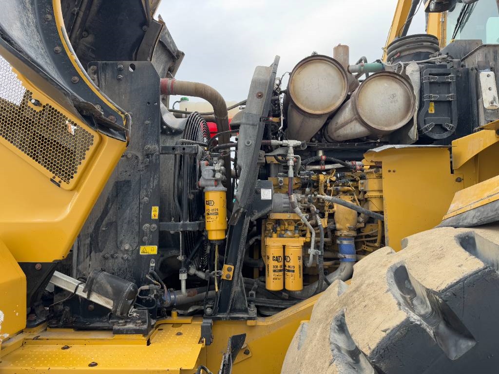 CAT 972M - German Machine / Automatic Greasing