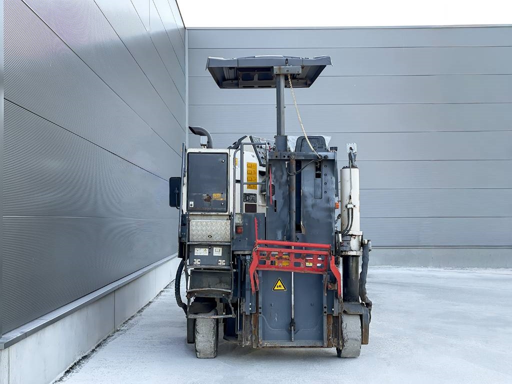 Wirtgen W 100 F