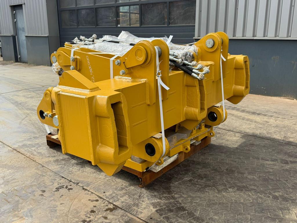 CAT D8T D8R D8N Multishank Ripper (forged shanks)