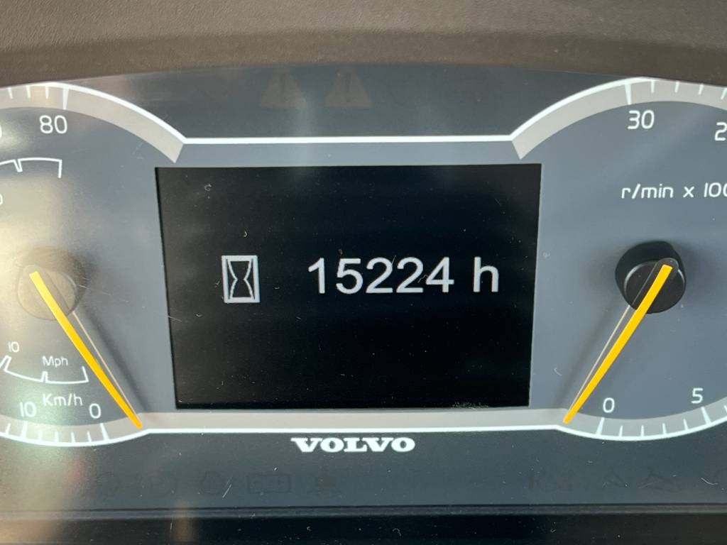 Volvo A40F - Airco / Heated Seat / Camera
