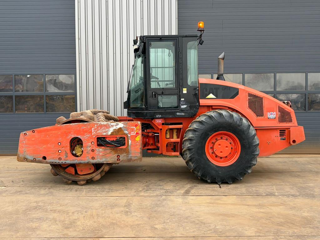 Image de COMPACTEURS 2011 Caterpillar CP74
