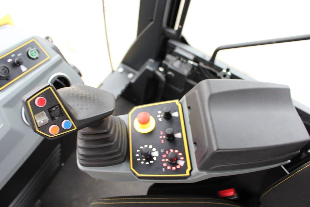 Bomag BW 174 AP-5 AM